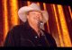Alan Jackson sings with the Zac Brown Band at the CMAs
